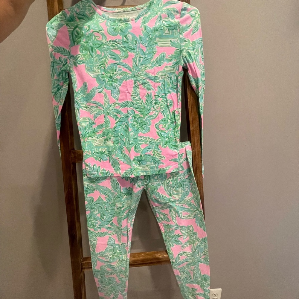 Lilly Pulitzer Kids Pajama Set in Pink and Green
